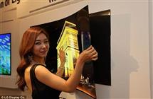 LG Rolls Out 55″ OLED TV That Attaches To A Wall With Magnets