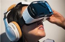 Samsung’s Dork Like Reality Headset + Note 4 In Stores By Xmas