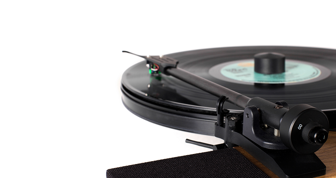 Vertical Vinyl: Floating Record Player Launches In Oz – channelnews