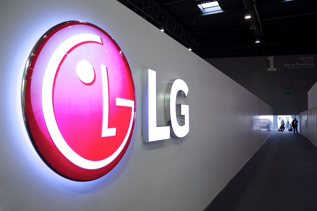 LG