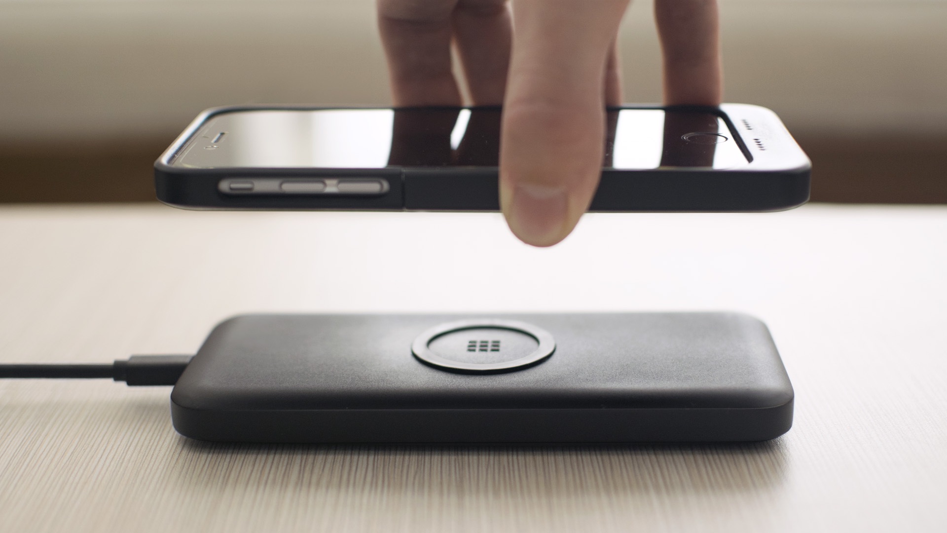 Apple Fuels Rumor Mill With Wireless Power Consortium Membership