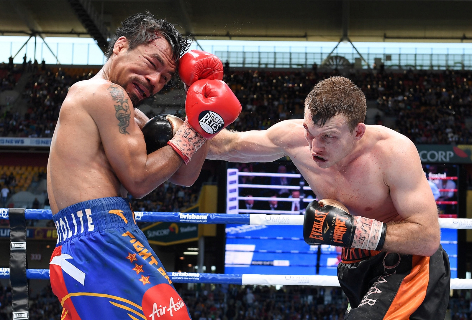 Horn-Pacquiao Title Fight: Foxtel Knocks Out Facebook Pirates