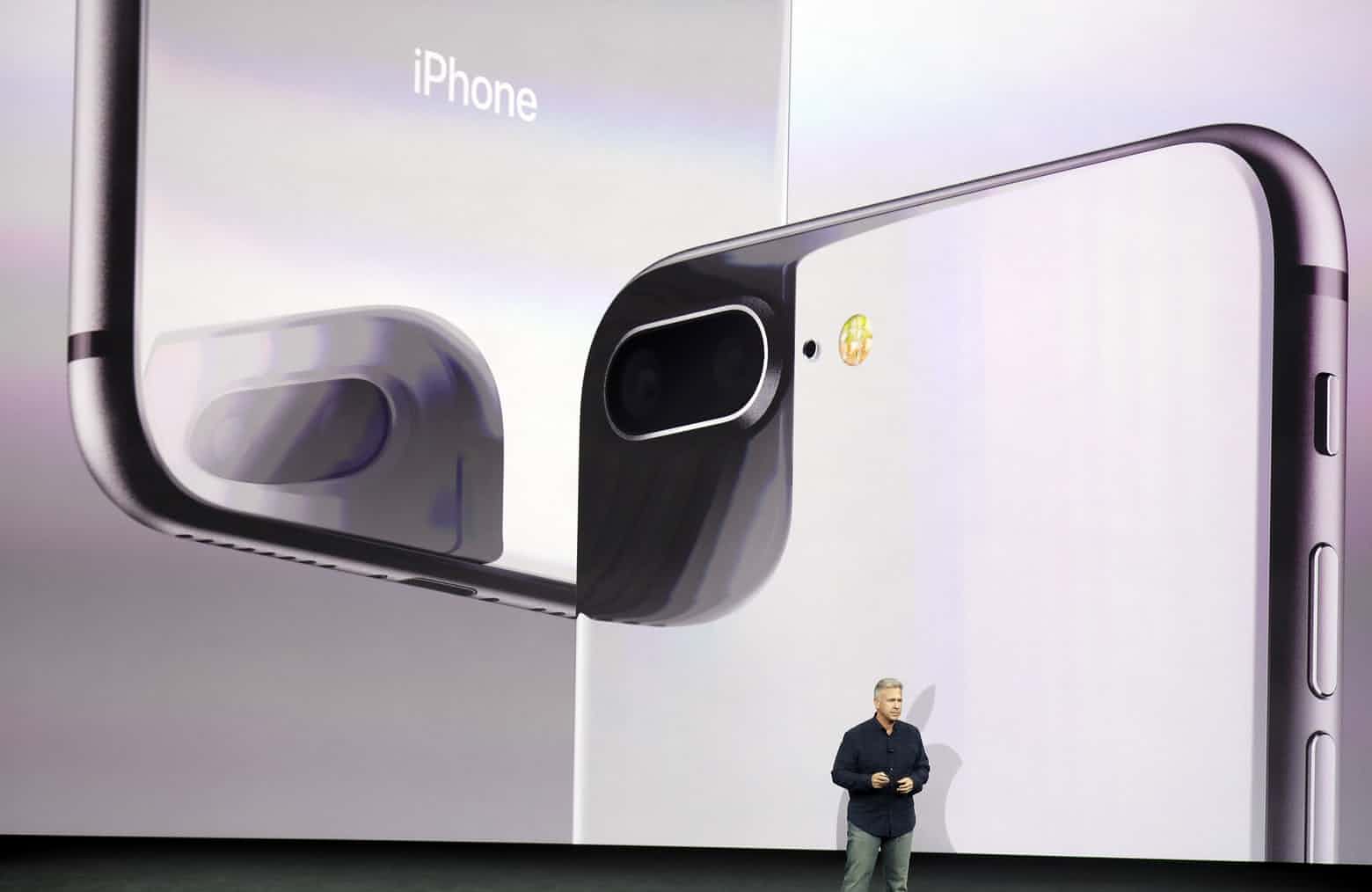 The New iPhone 8 Plus Costs $1,229, It Cost Just $360 To Manufacture