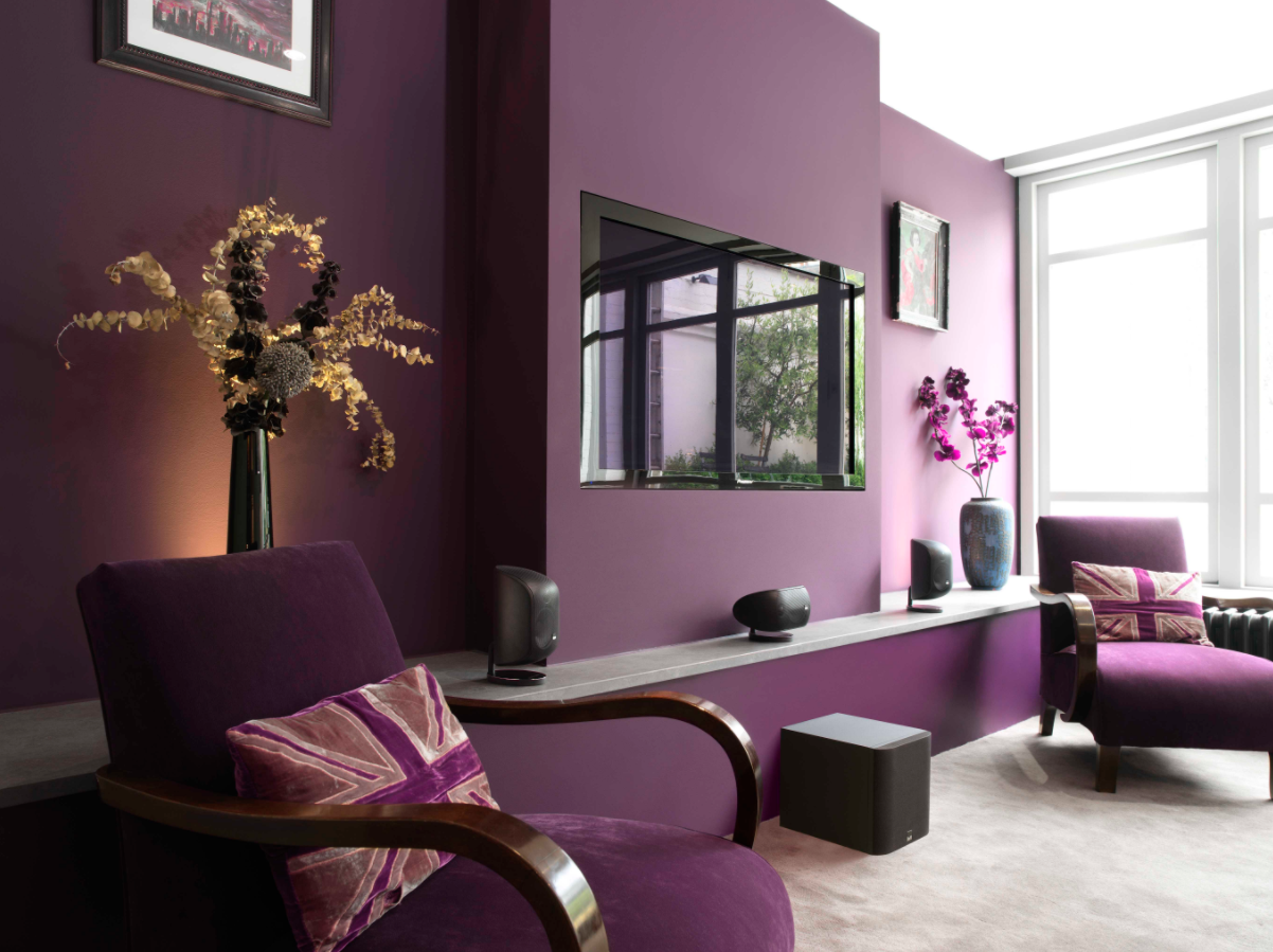 Bowers & Wilkins Spreads Christmas Cheer With Style