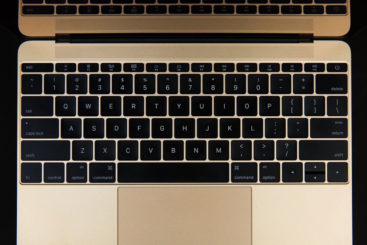 macbook keyboard Apple May Launch ‘Crumb Resistant’ MacBook & Cheap HomePod
