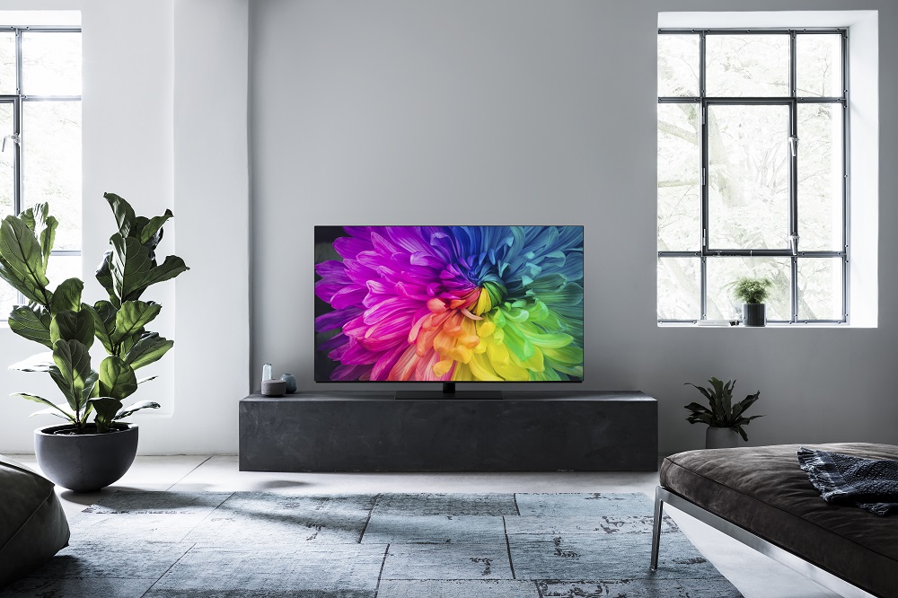 FZ950A Panasonic Unveils New 2018 “Pro sumer” OLED TVs
