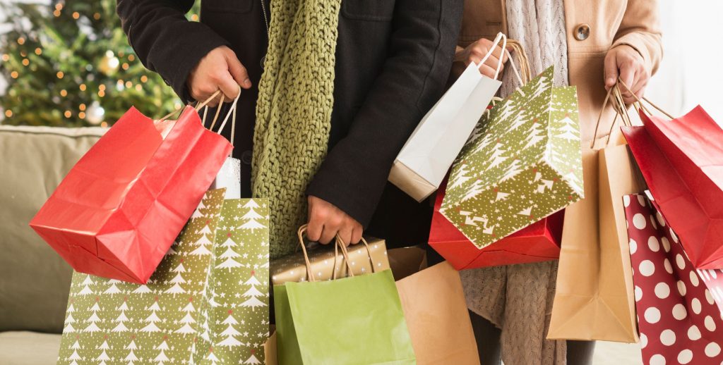 Millennials to Spend $1000 On Xmas Gifts