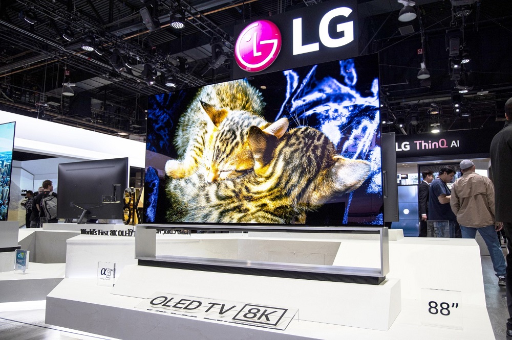 LG 8K OLED TV 004 LG Moves To Fix OLED Overheat Hazard