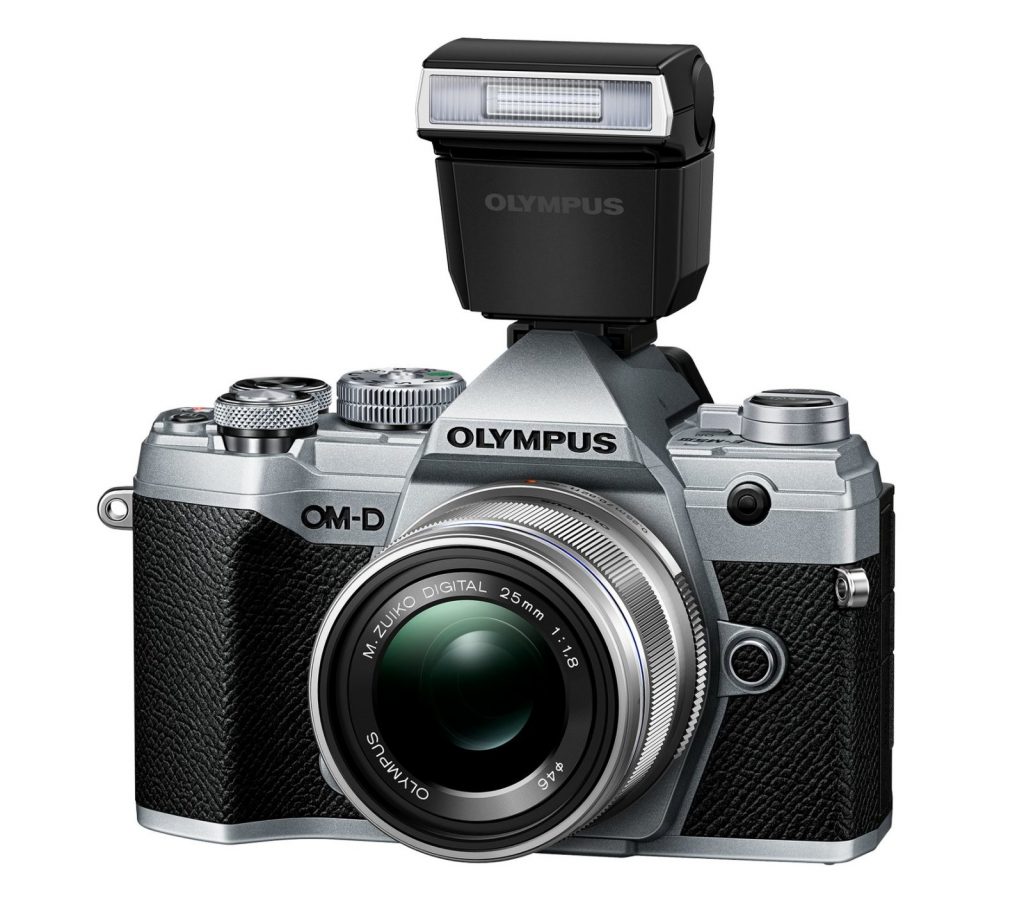 Olympus E M5 front Olympus Intros Phase Detect Autofocus On Next Gen E M5 Camera