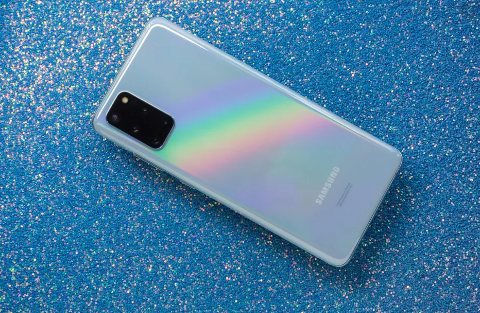 Galaxy S20 Users Sue Samsung For Broken Camera Glass Issue