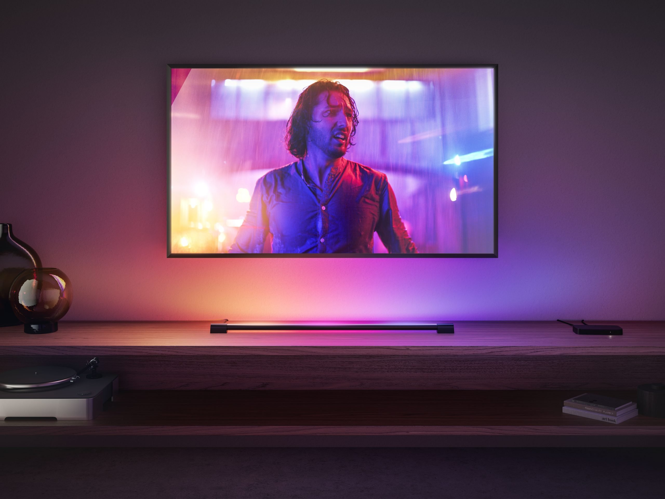 Philips Hue smart lights can now react to your Spotify songs