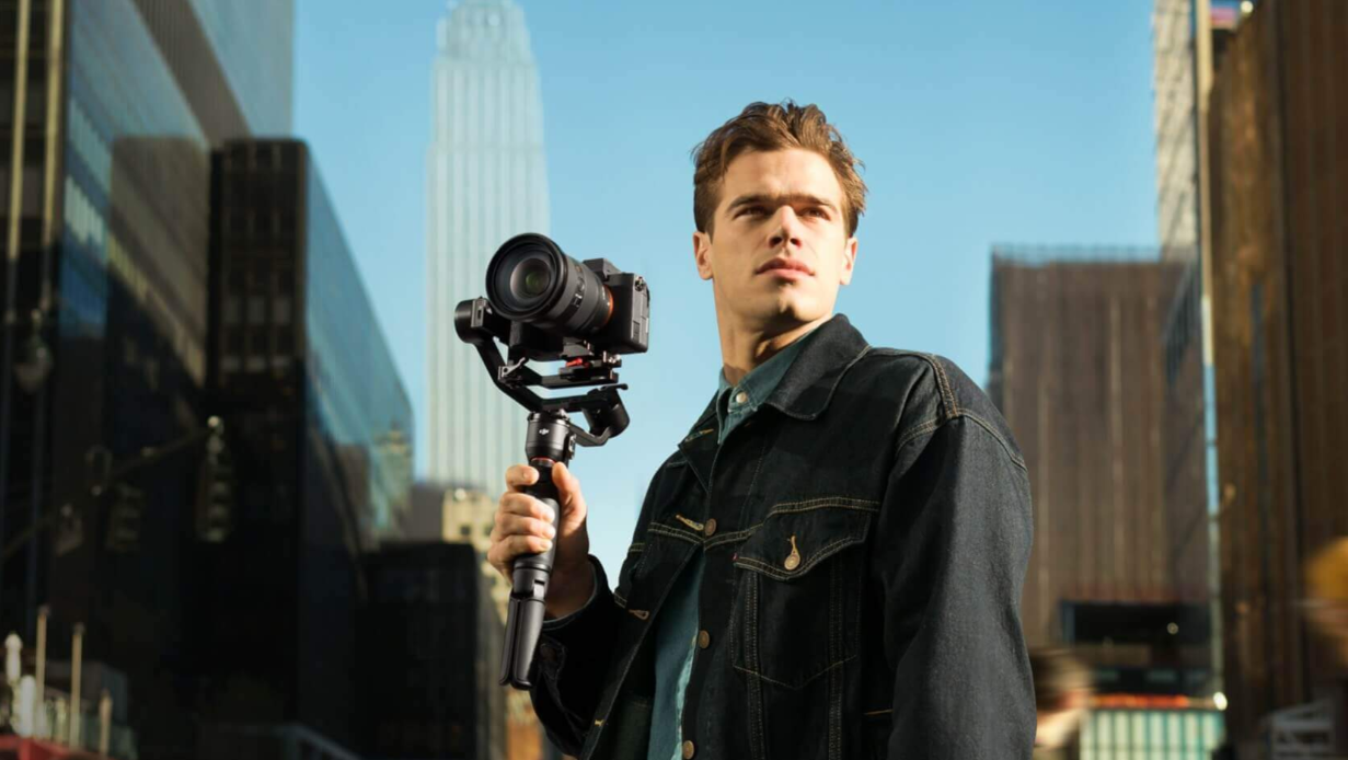 DJI Releases RS 3 Mini Travel Stabiliser
