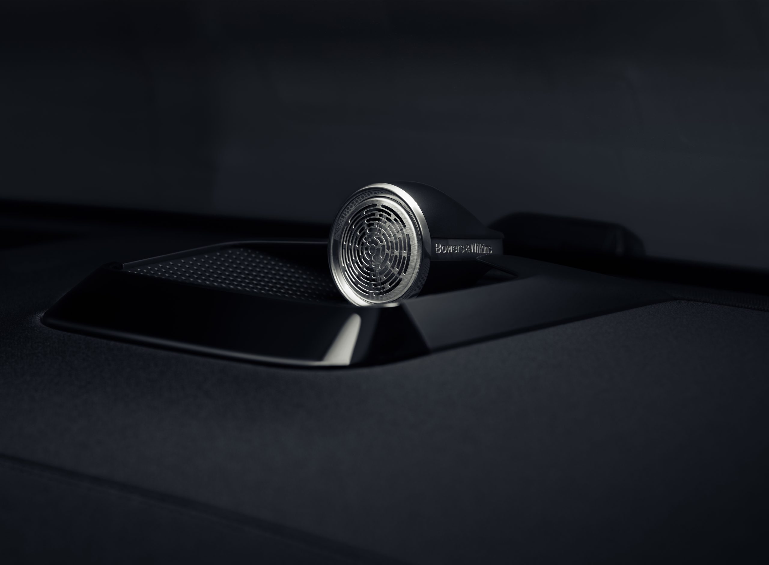 Polestar 3 D Zinc Nappa Black Ash deco Performance Pack 6 scaled Dirac & Bowers & Wilkins System To Feature In Polestar 3