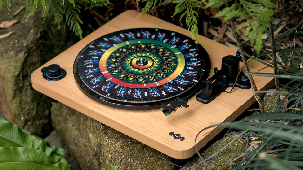 hm em Jt010 zoetrope 1280 720 House of Marley’s New Turntable Has Bluetooth Connectivity
