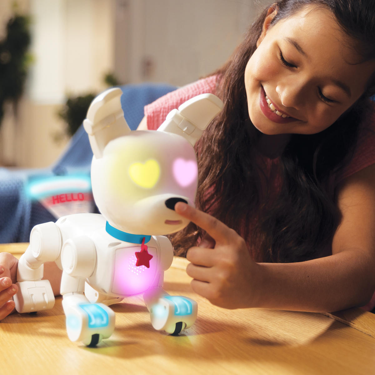 e5508720 8c47 11ed 9be7 5acd6359494a The Top Holiday Gift This Year Is A Robot Pet