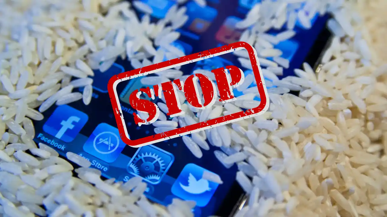 %name Apple Says Not To Dry iPhones In Rice
