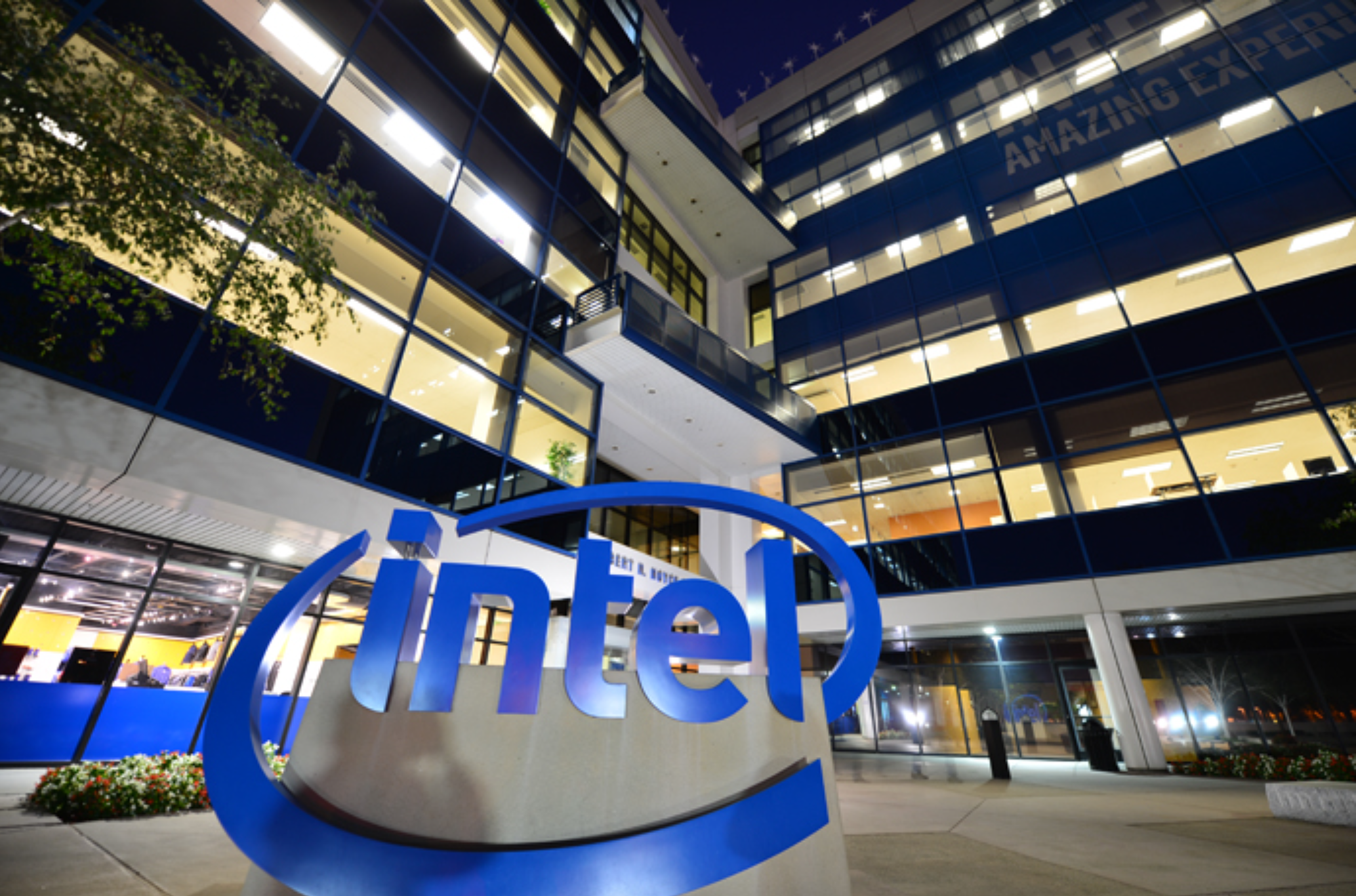 intel aus Claims Qualcomm Looking To Acquire Intel Shares Surge