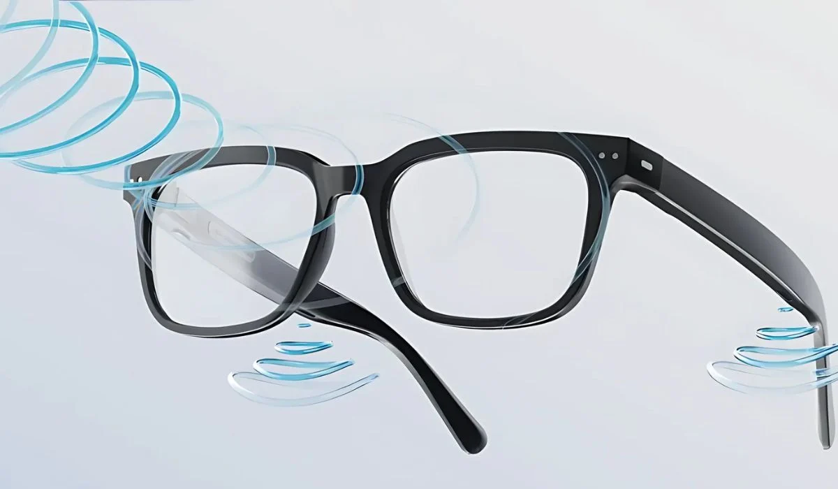 Smart Glasses Combine Vision and Hearing Aids in Single Device
