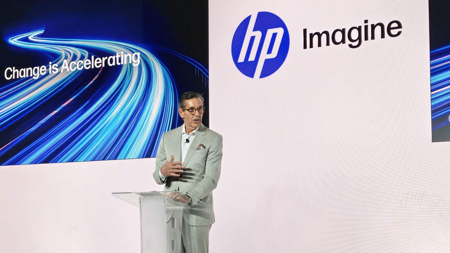 HP Doubles Down On AI-Powered Workplace Technology