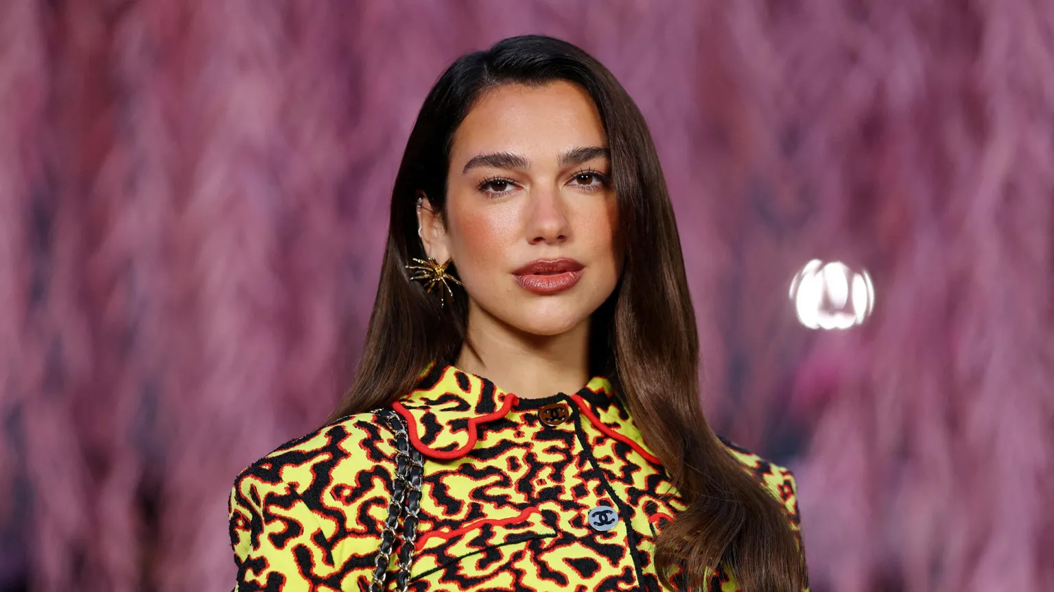 Samsung Claims Dua Lipa Packaging Photo Was Cleared For Use